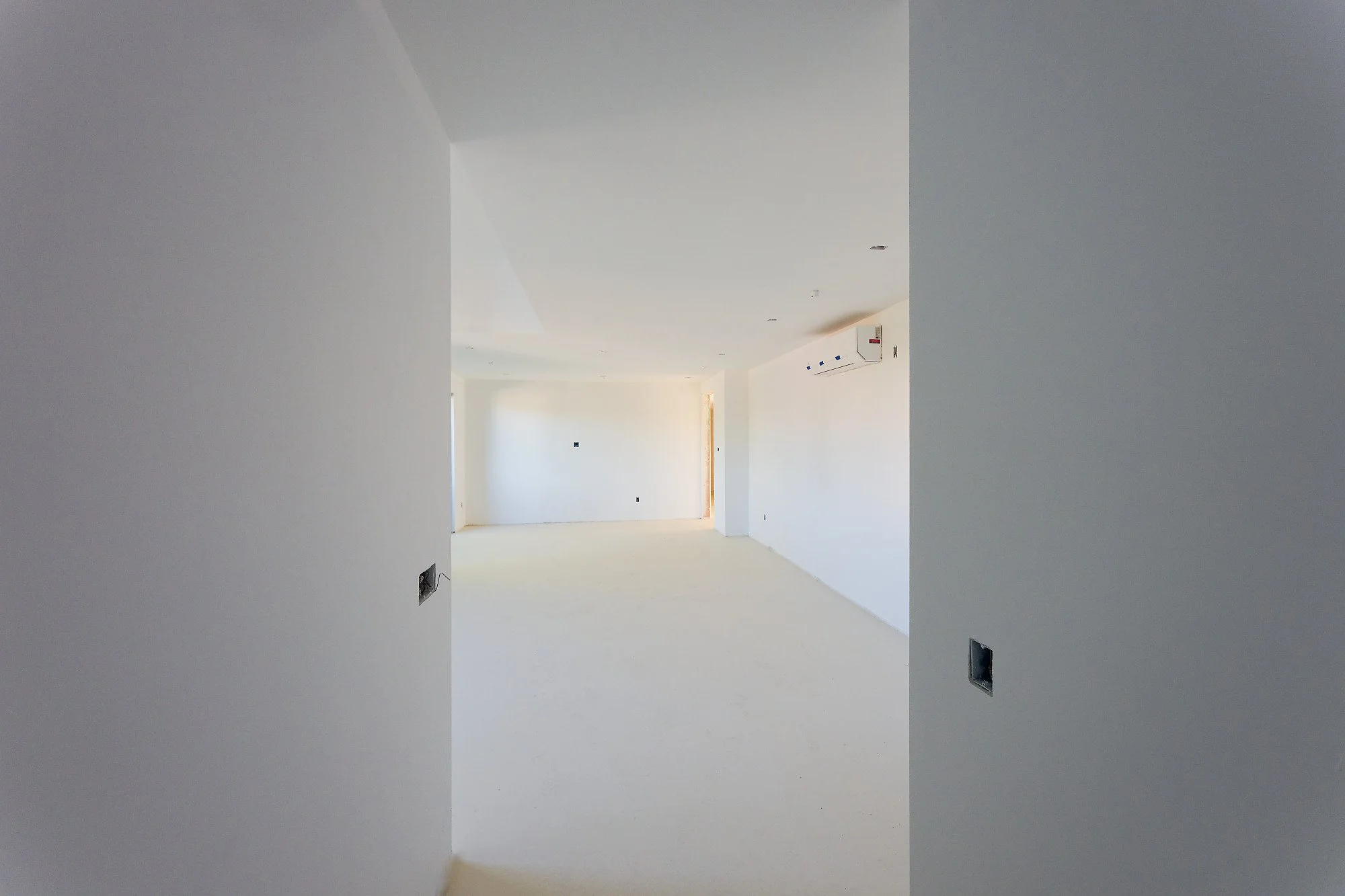 Work in progress — 11: Home construction and renovation in progress
